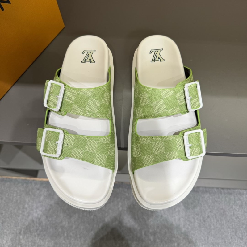ch**an D*or slippers
